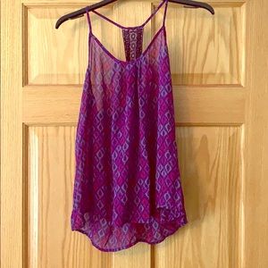 Sz small (no tags) super cute lightweight tank